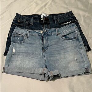 Denizen from Levi's Women's Dark Blue Jean Shorts/Time&Tru Blue Jean Shorts. 10